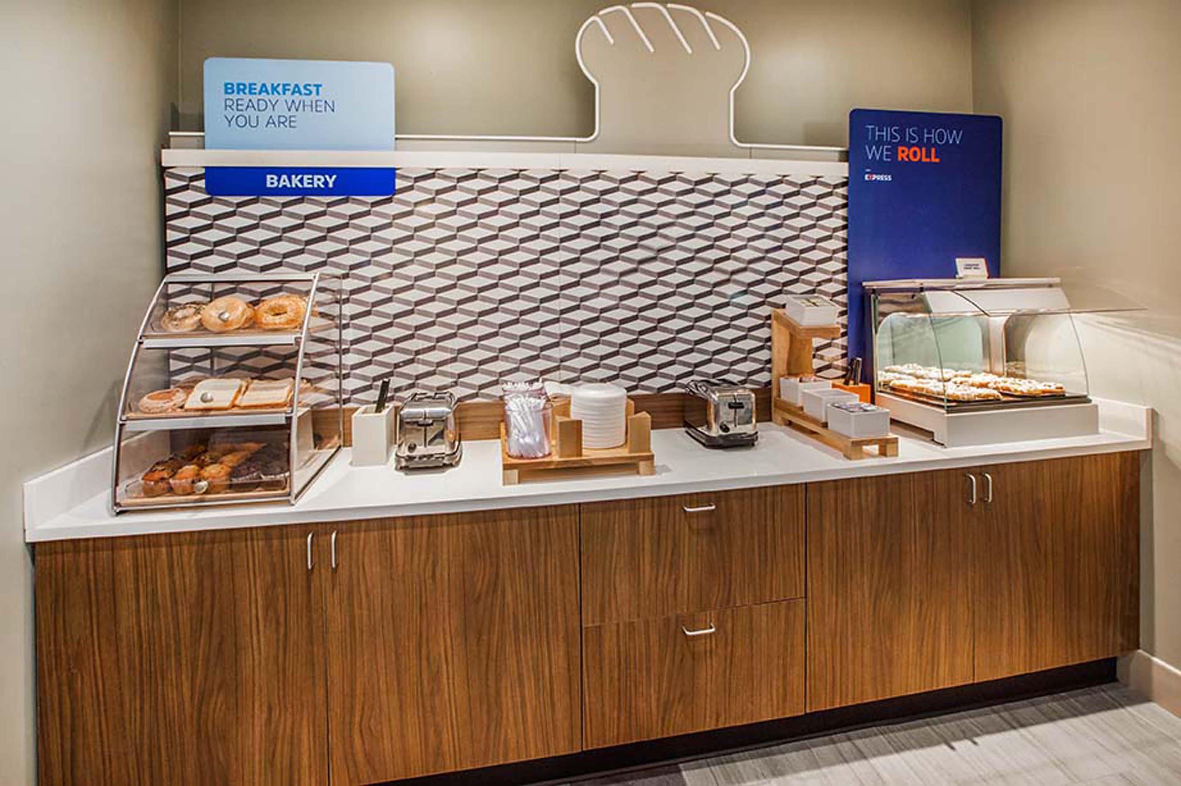 Holiday Inn Express-International Drive By Ihg Orlando Bagian luar foto