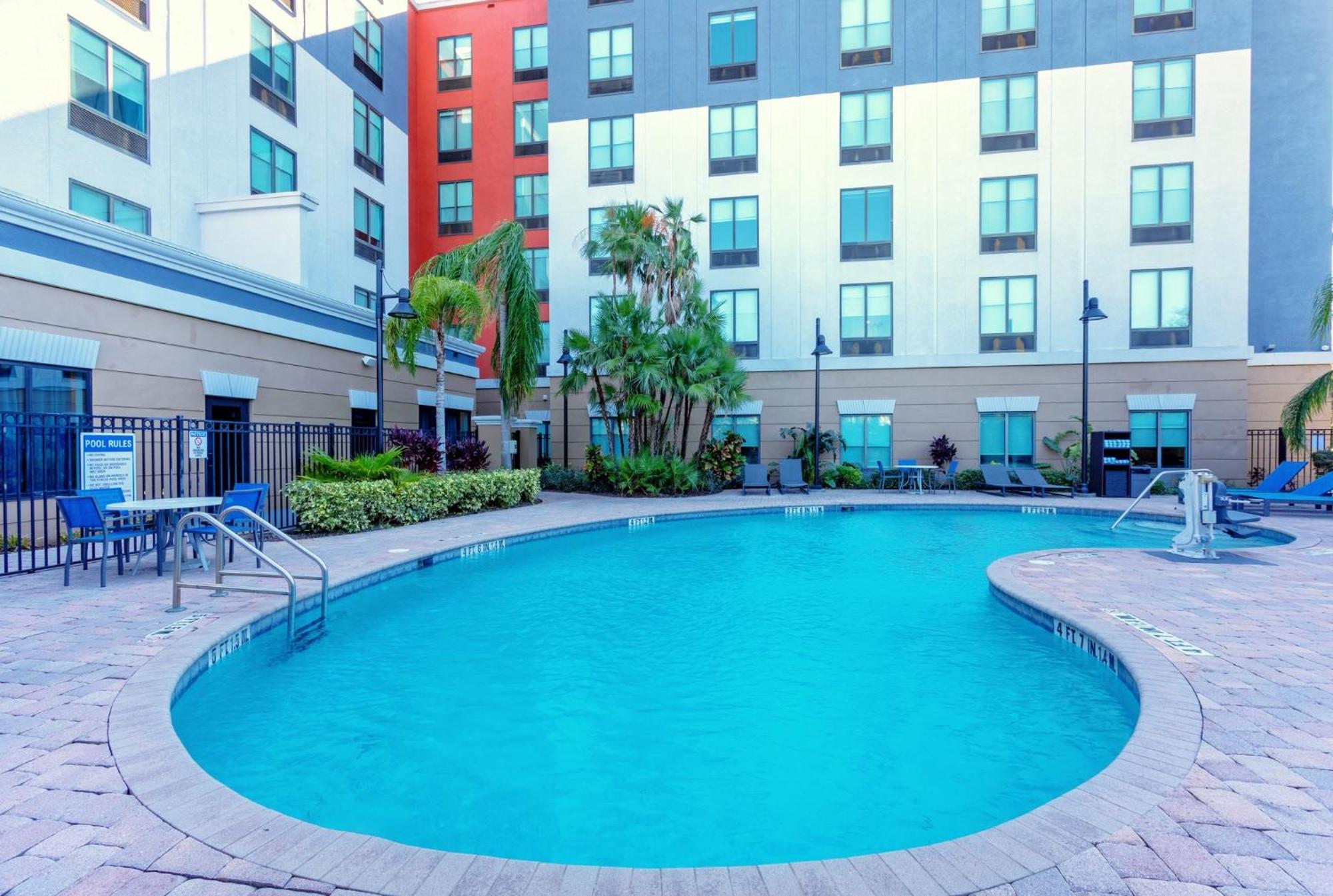 Holiday Inn Express-International Drive By Ihg Orlando Bagian luar foto
